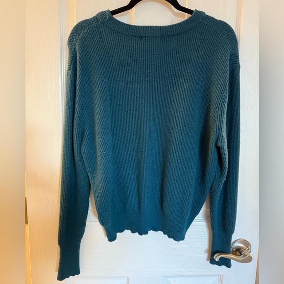 Sweater - Picture 2 of 3